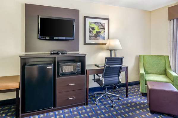  - Quality Inn Waynesboro