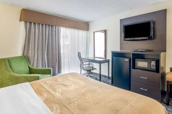  - Quality Inn Waynesboro