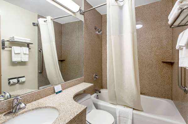  - Quality Inn Waynesboro