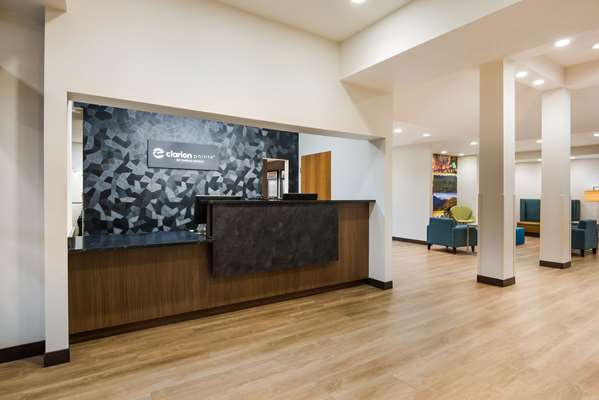  - Clarion Pointe Hotel Abingdon - I-81, Exit 14