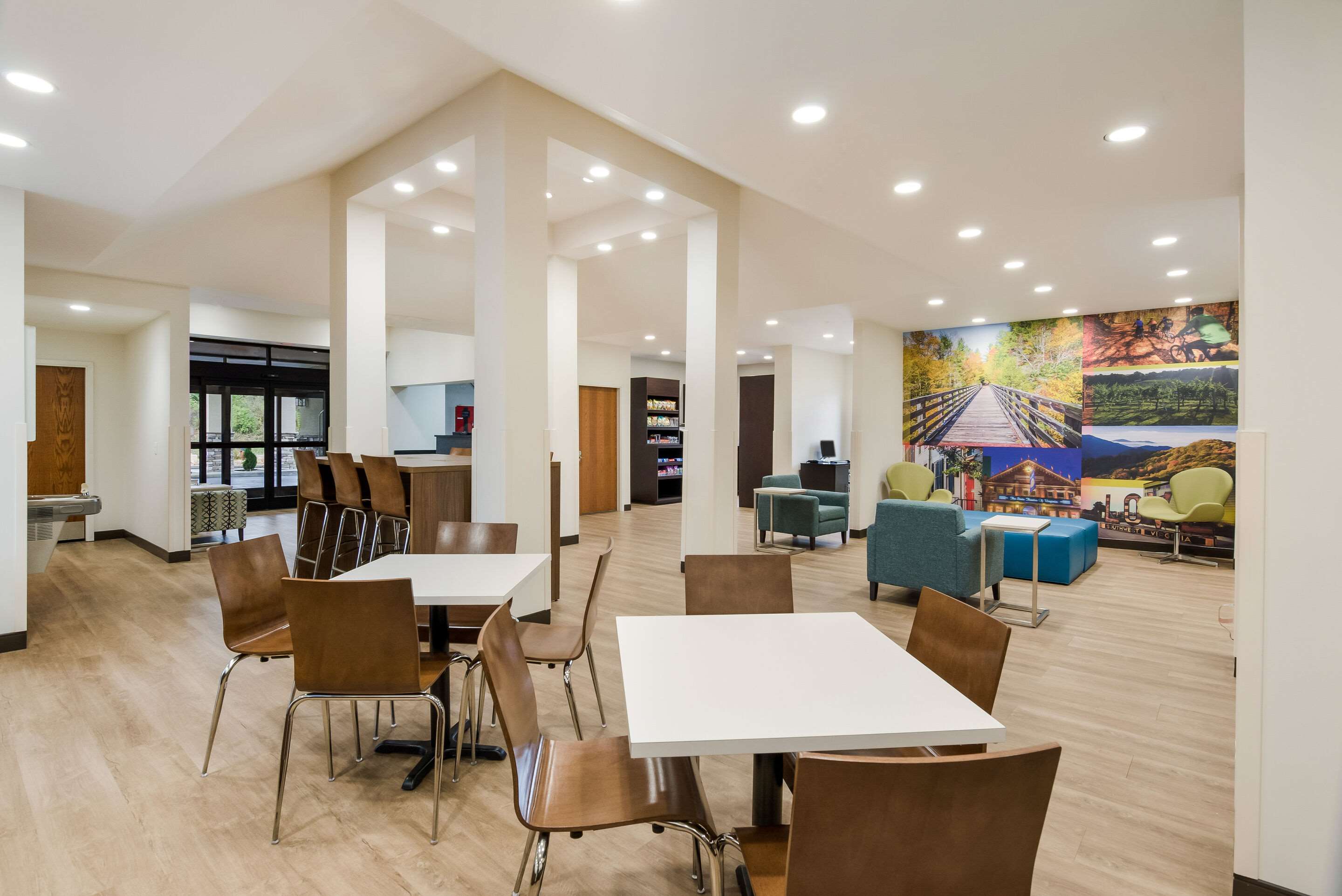 Breakfast area