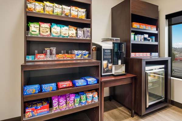  - Clarion Pointe Hotel Abingdon - I-81, Exit 14