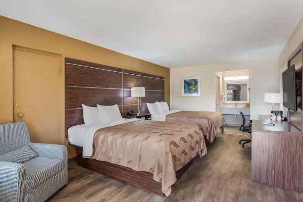  - Quality Inn & Suites Suffolk