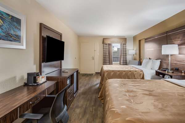  - Quality Inn & Suites Suffolk
