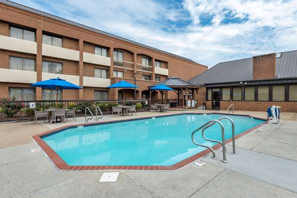 Pool - Comfort Suites Chesapeake - I-64, Exit 289