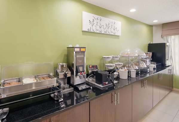 Amenities - Sleep Inn Tanglewood Roanoke