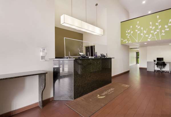  - Sleep Inn Tanglewood Roanoke