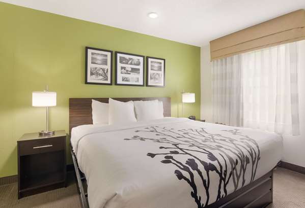 Suite - Sleep Inn Tanglewood Roanoke