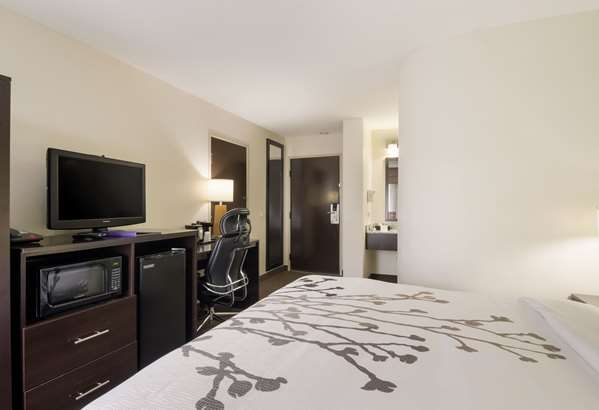  - Sleep Inn Tanglewood Roanoke