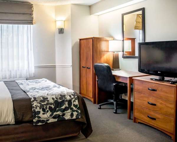  - Sleep Inn Fredericksburg - I-95, Exit 133