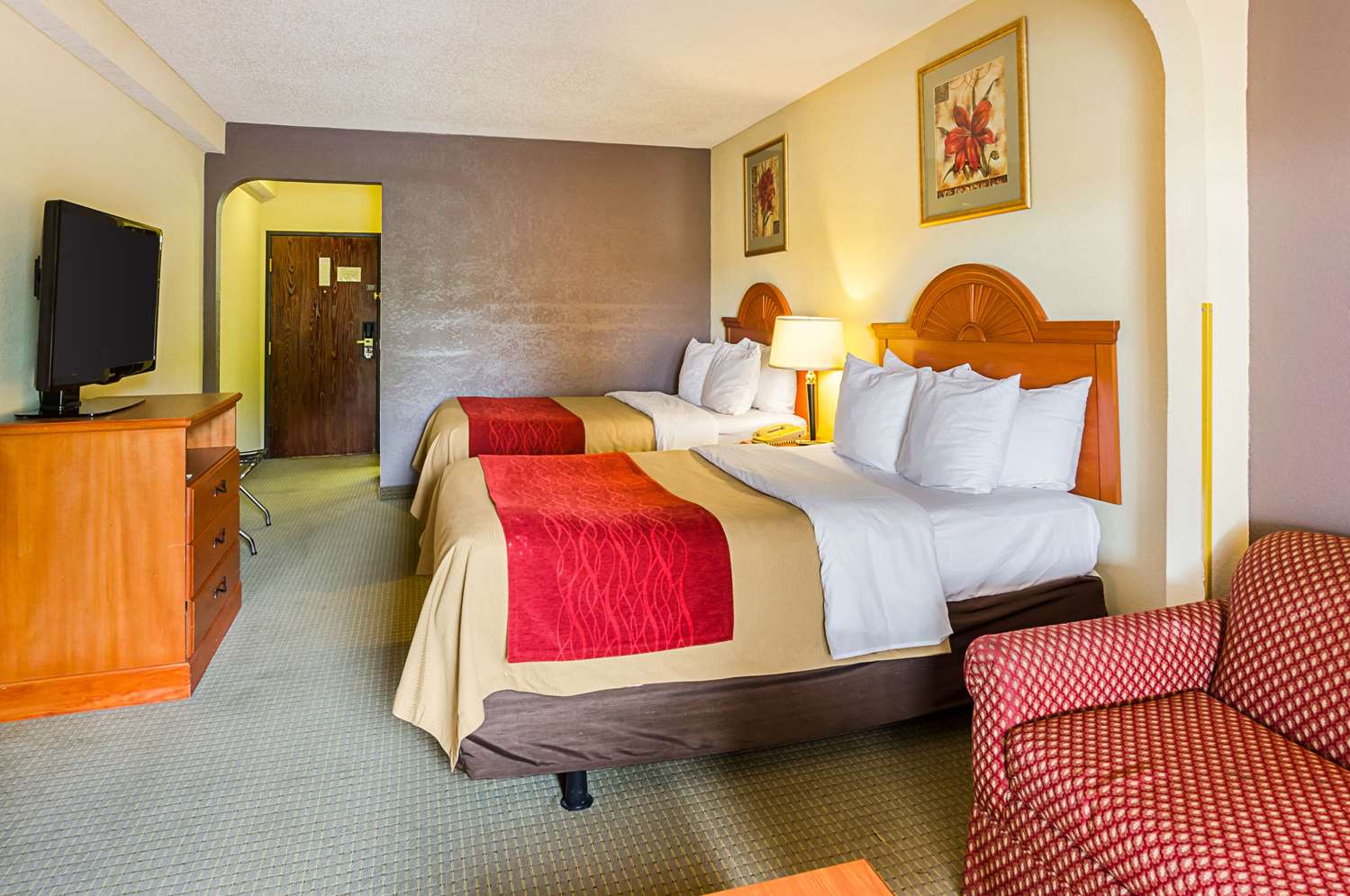 Quality Suites Altavista, VA See Discounts