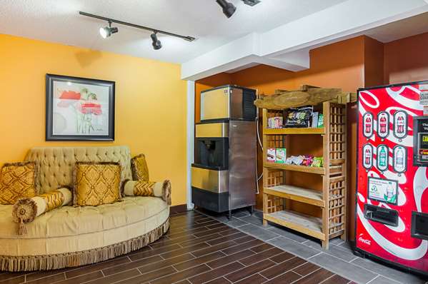  - Quality Suites Altavista