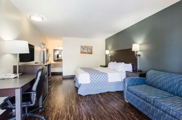  - Econo Lodge Bristol - I-381