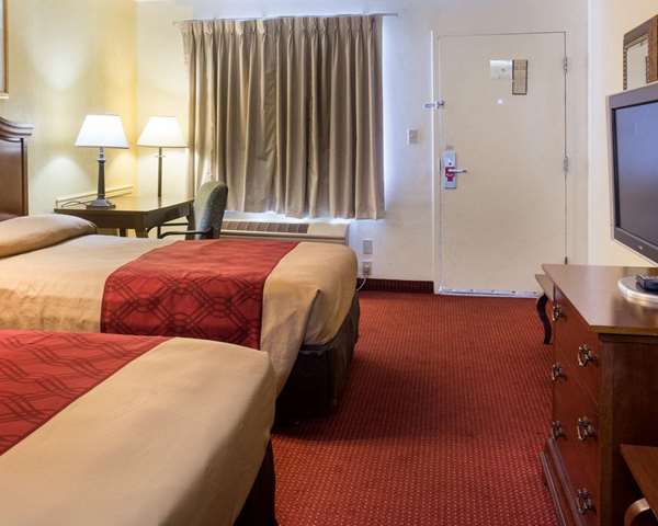  - Econo Lodge Chesapeake - I-464, Exit 2