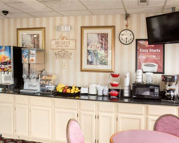 Amenities - Econo Lodge Chesapeake - I-464, Exit 2