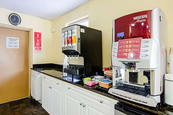 Amenities - Econo Lodge Lynchburg