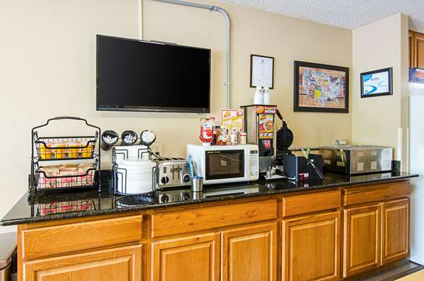 Amenities - Econo Lodge Lynchburg