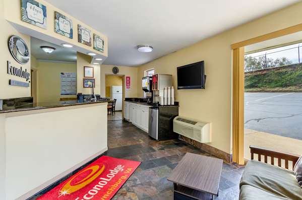  - Econo Lodge Lynchburg