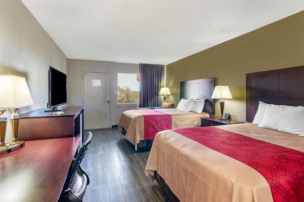  - Econo Lodge Lynchburg