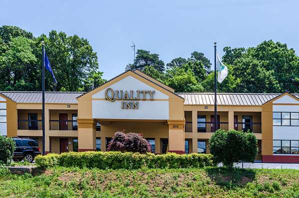 Exterior view - Quality Inn Tanglewood Roanoke