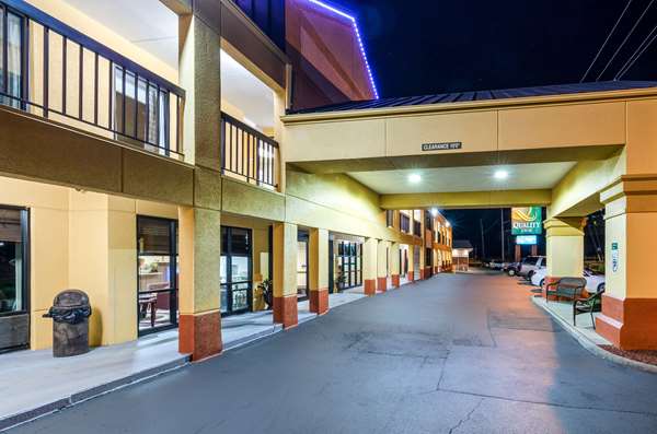 Exterior view - Quality Inn Tanglewood Roanoke