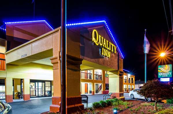 Exterior view - Quality Inn Tanglewood Roanoke
