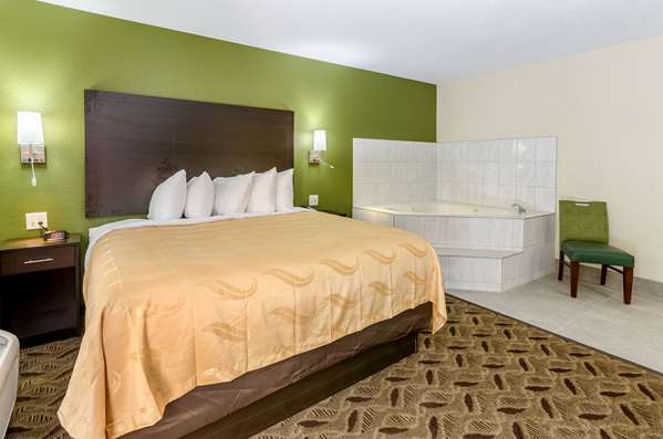  - Quality Inn Tanglewood Roanoke