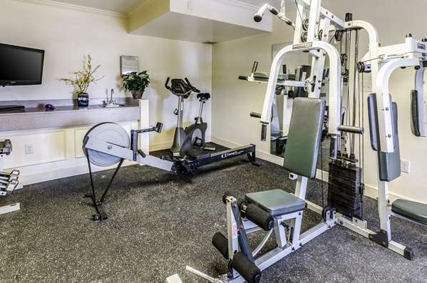 Fitness/ Exercise Room - Quality Inn Tanglewood Roanoke