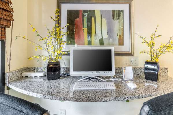 Conference Area - Quality Inn Tanglewood Roanoke