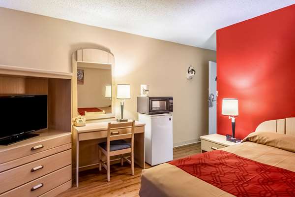  - Econo Lodge East Staunton - I-81, Exit 222