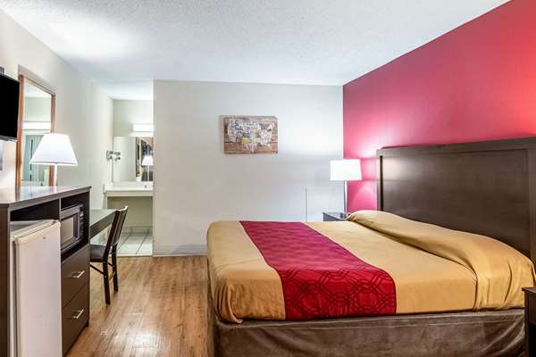  - Econo Lodge East Staunton - I-81, Exit 222