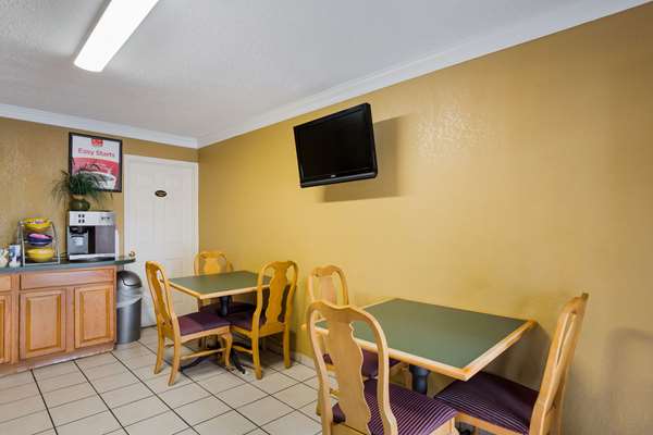 Amenities - Econo Lodge Parkway Williamsburg