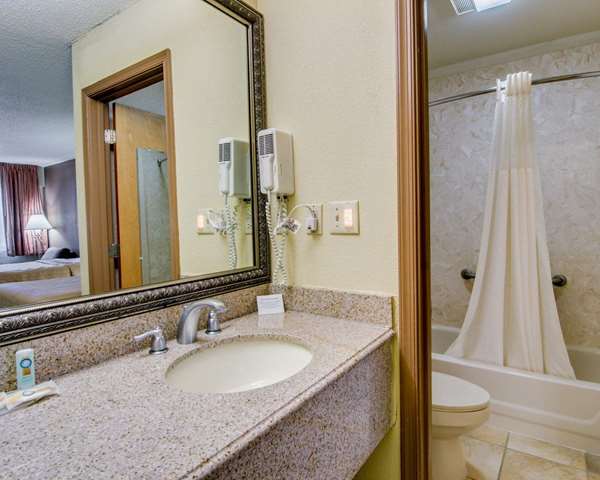  - Quality Inn Wildwood Road Salem - I-81, Exit 137