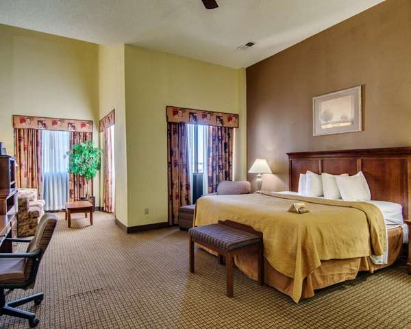 Suite - Quality Inn Wildwood Road Salem - I-81, Exit 137