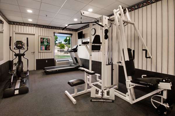 Fitness/ Exercise Room - Comfort Inn Roanoke - I-581, Exit 3E