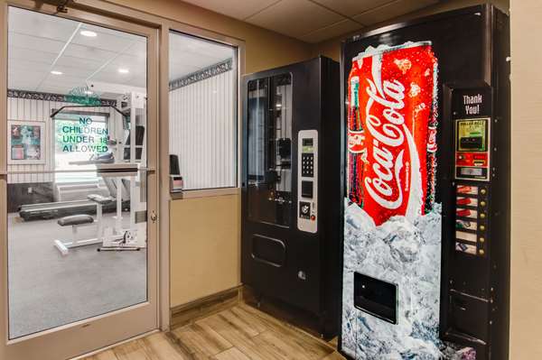  - Comfort Inn Roanoke - I-581, Exit 3E