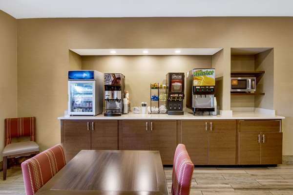 Amenities - Comfort Inn Roanoke - I-581, Exit 3E