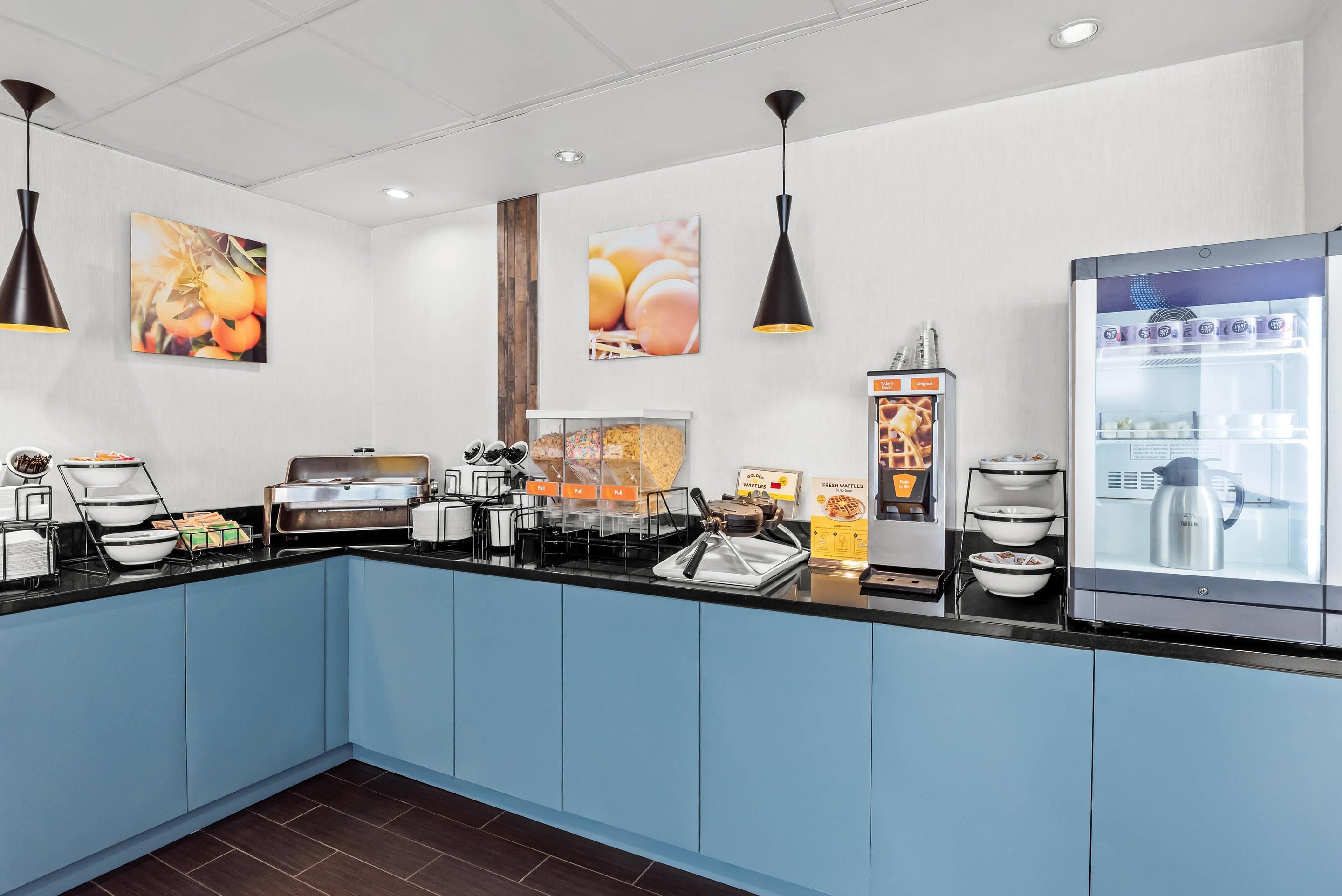 Breakfast area