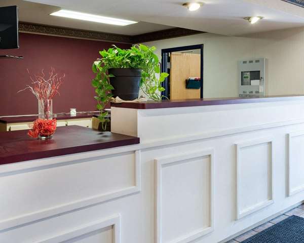  - Econo Lodge Hopewell - I-295, Exit 9