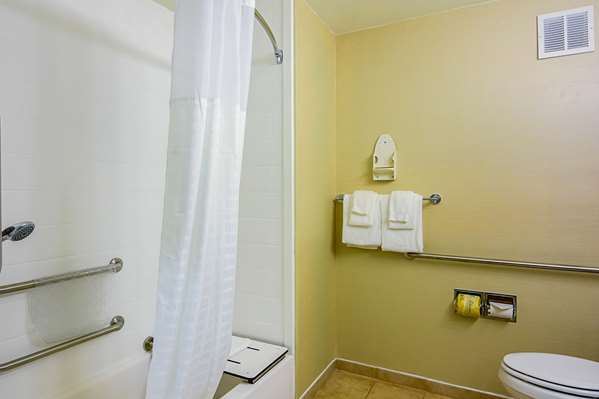  - Comfort Inn Shenandoah Woodstock - I-81, Exit 283