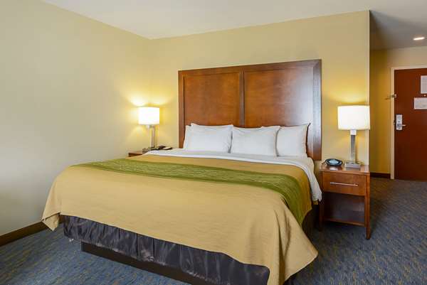 Suite - Comfort Inn Shenandoah Woodstock - I-81, Exit 283