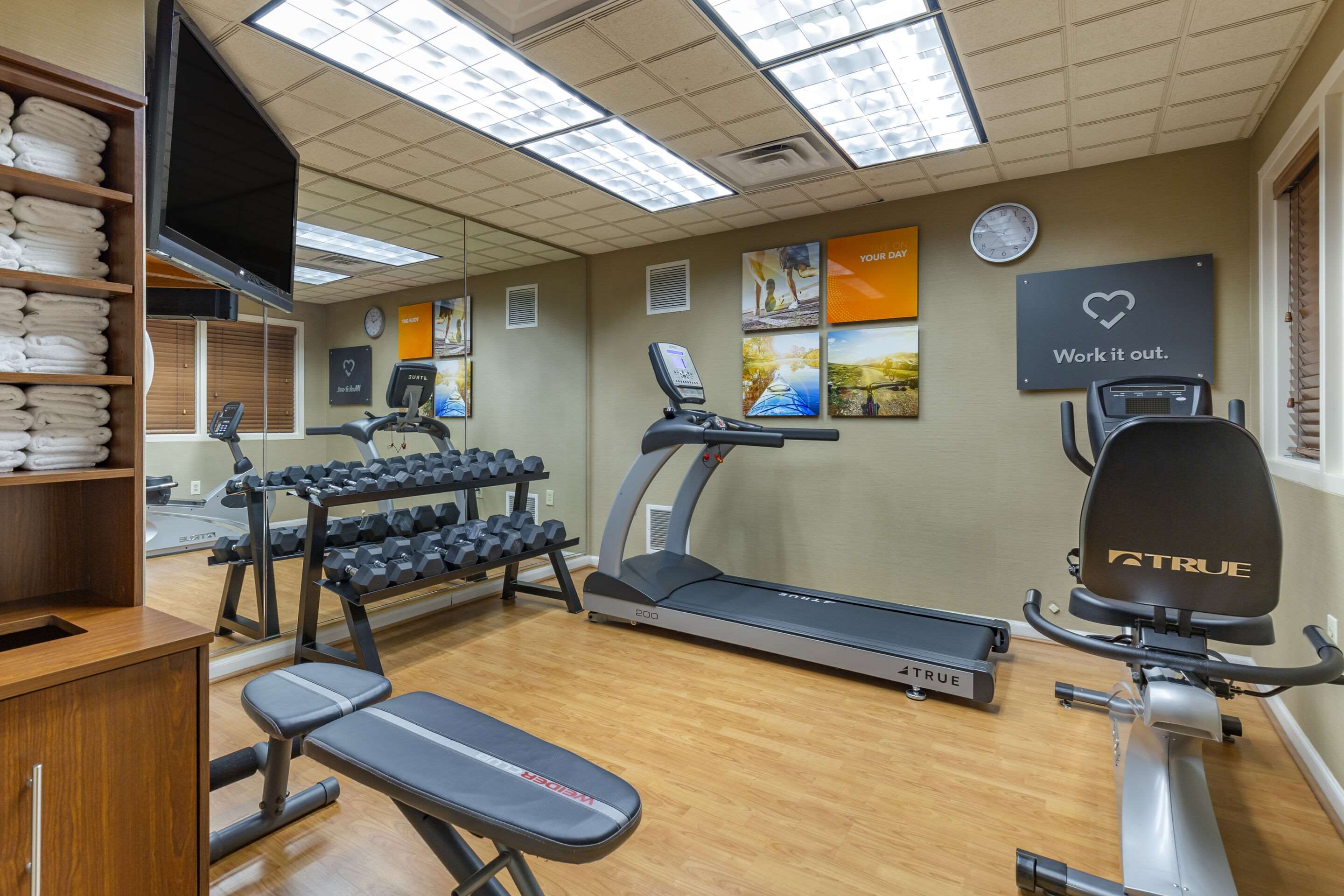 Exercise room | Comfort Suites Leesburg