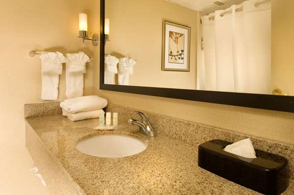  - Comfort Suites Chantilly