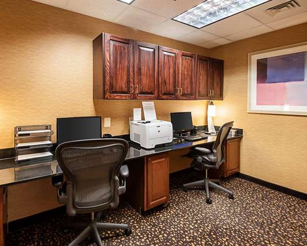 Conference Area - Comfort Suites Chantilly