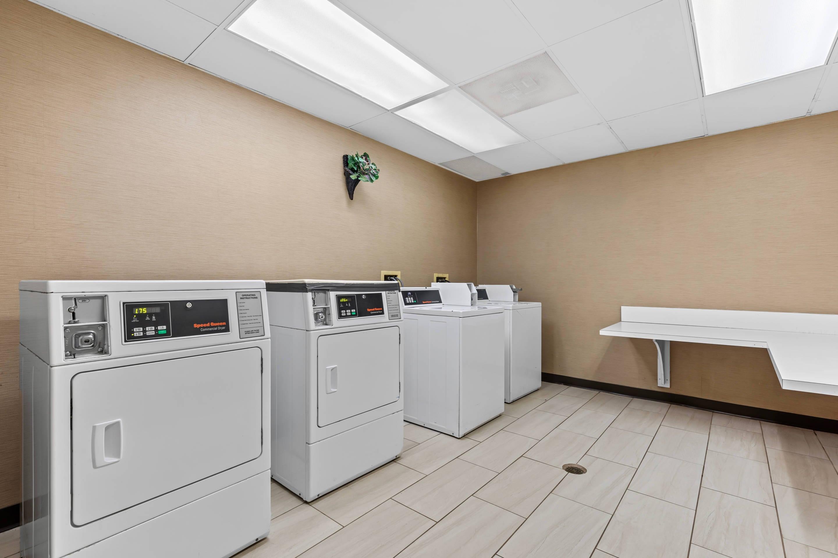 Guest laundry facilities | Comfort Suites Manassas Battlefield Park