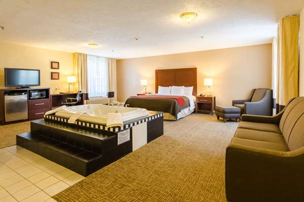  - Comfort Inn Fort Chiswell - I-77 & I-81, Exit 80