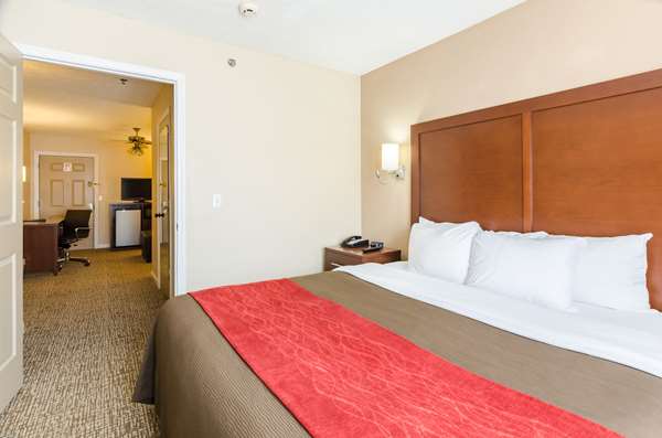 Suite - Comfort Inn Fort Chiswell - I-77 & I-81, Exit 80