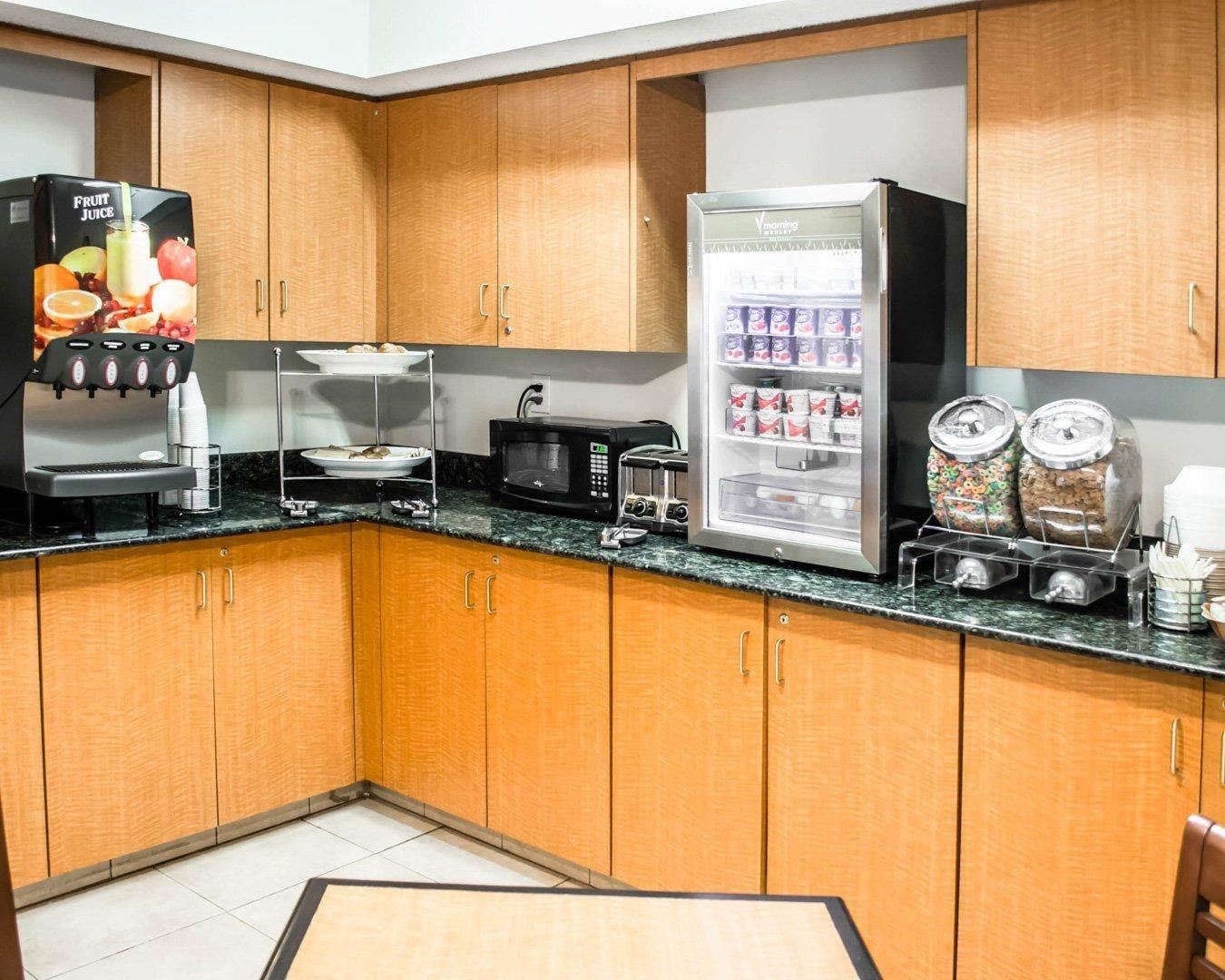 Breakfast counter
