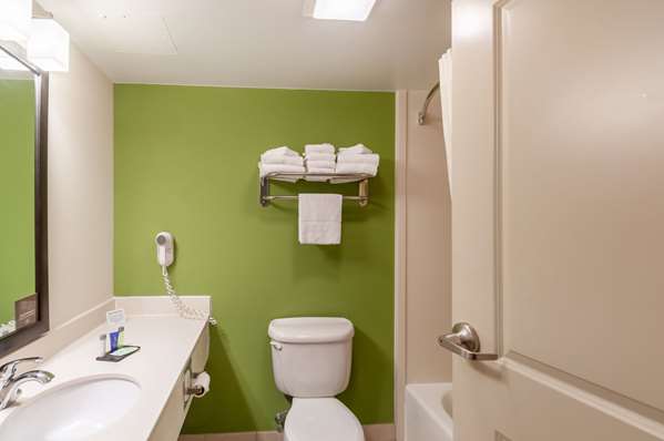 Suite - Sleep Inn & Suites Harrisonburg - I-81, Exit 247