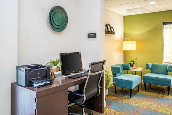 Conference Area - Sleep Inn & Suites Harrisonburg - I-81, Exit 247